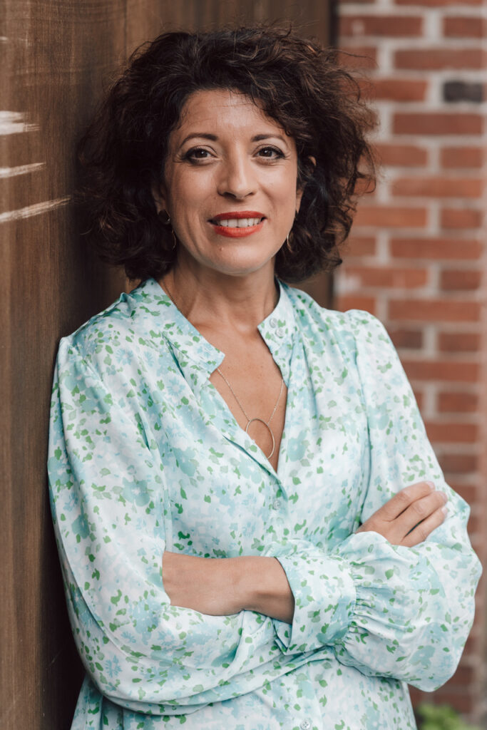 20200902PortraitscorporateMalika-(12)